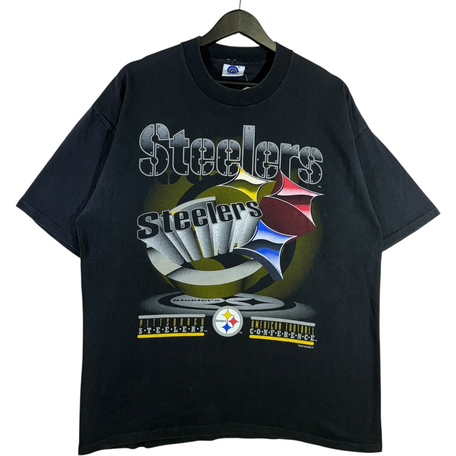 Vintage Pittsburgh Steelers Big Team Logo NFL Tee