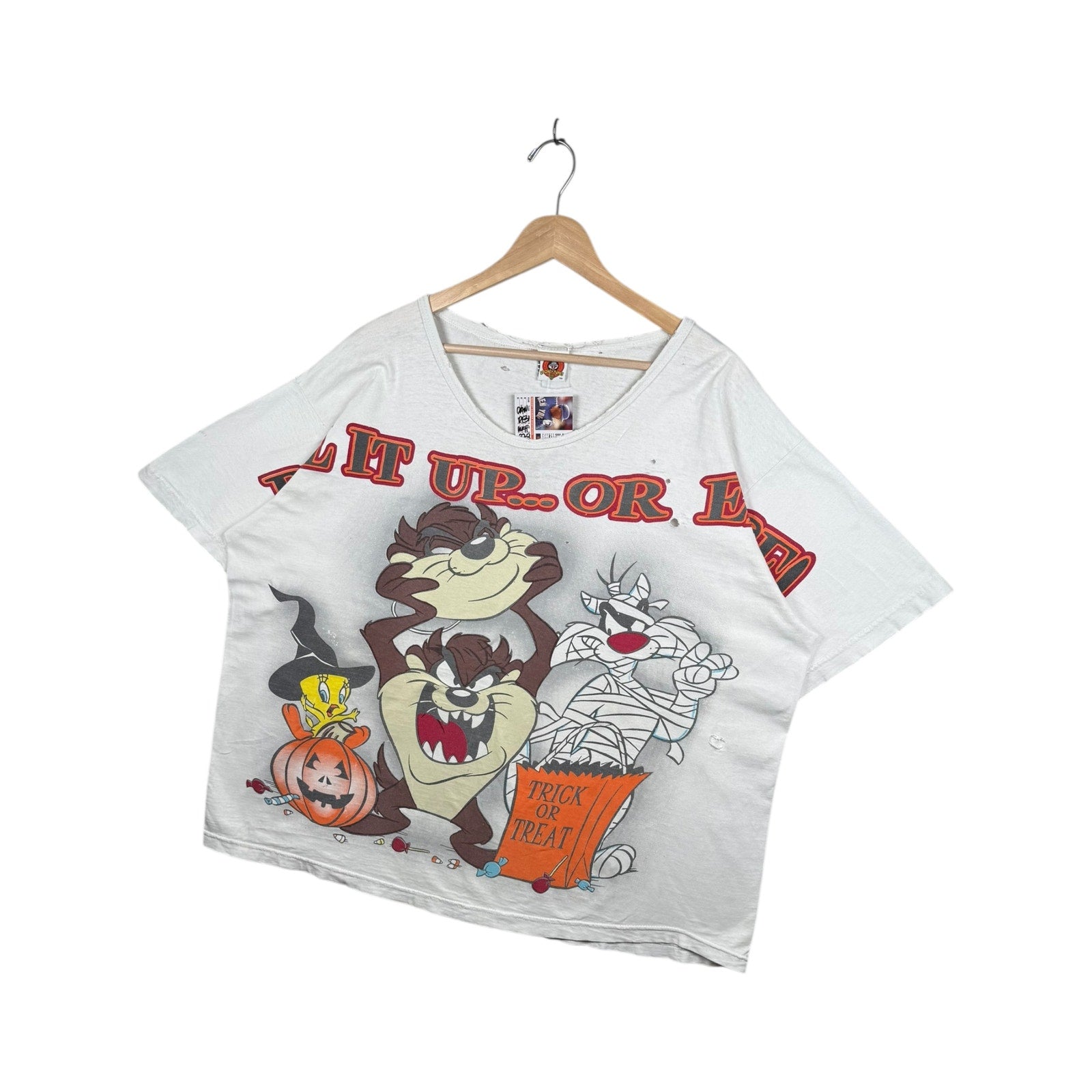 Vintage Looney Tunes Halloween Taz Sylvester Tweety T-Shirt