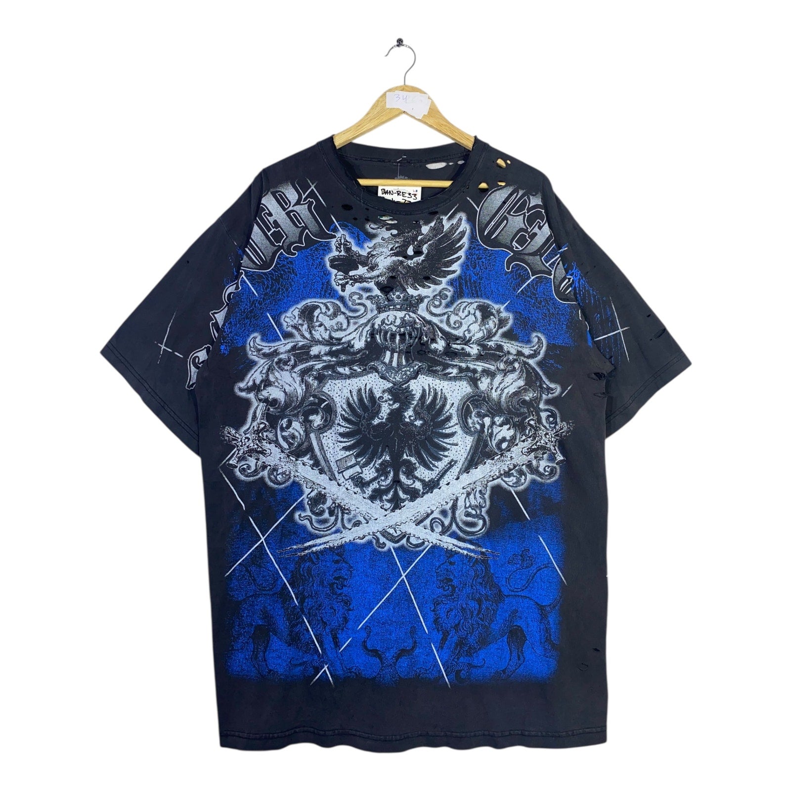 Vintage Distressed Gothic Crest Graphic T-Shirt