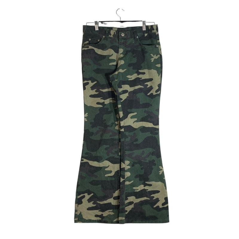Vintage Camo Flared Pants 28x30