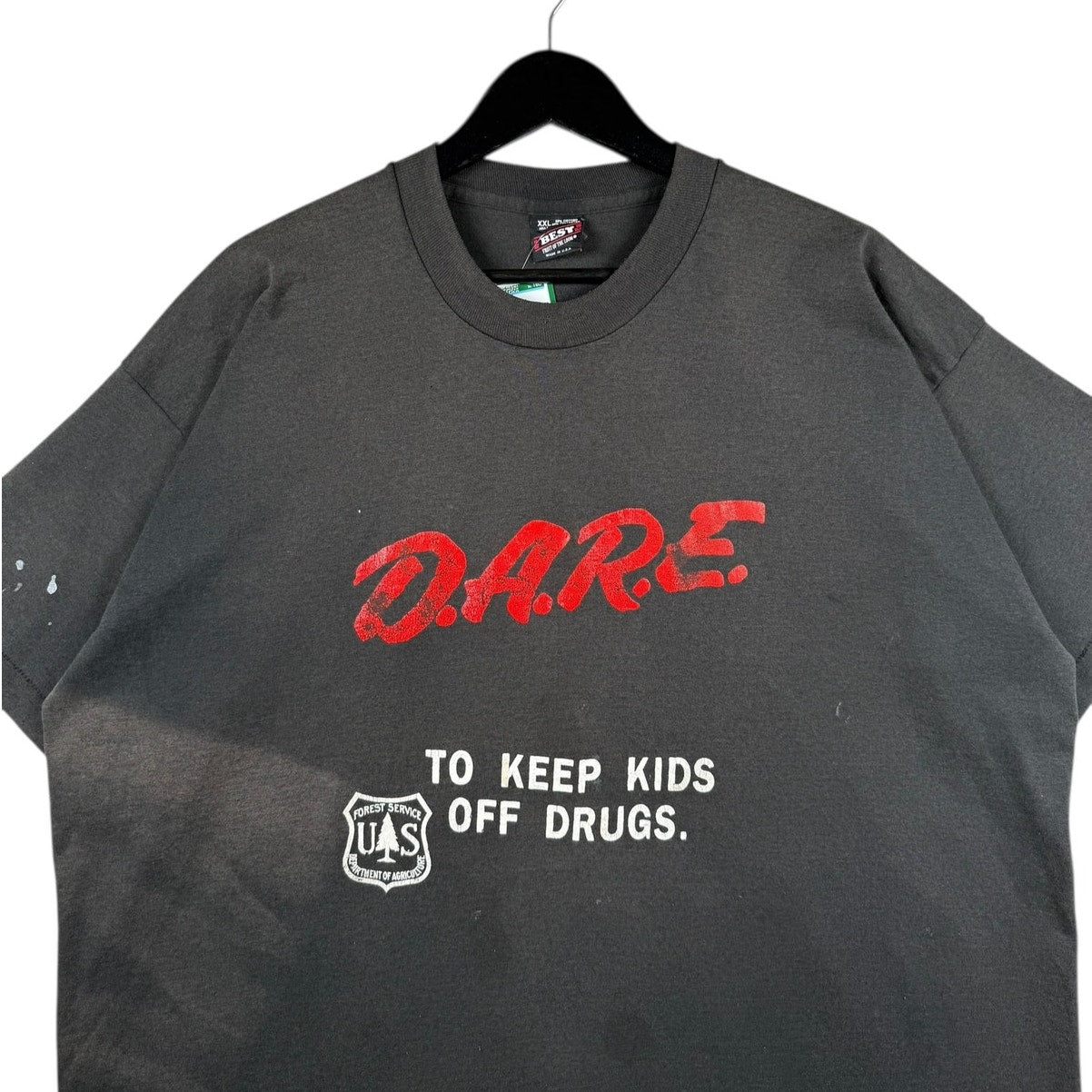 Vintage DARE To Keep Kids Off Drugs Graphic T-Shirt