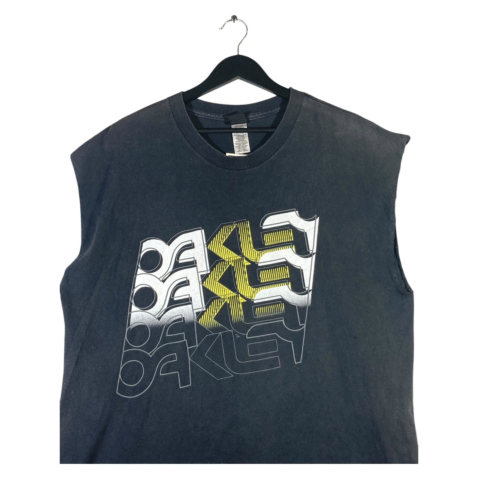 Vintage Oakley Muscle Sleeve Tank Top