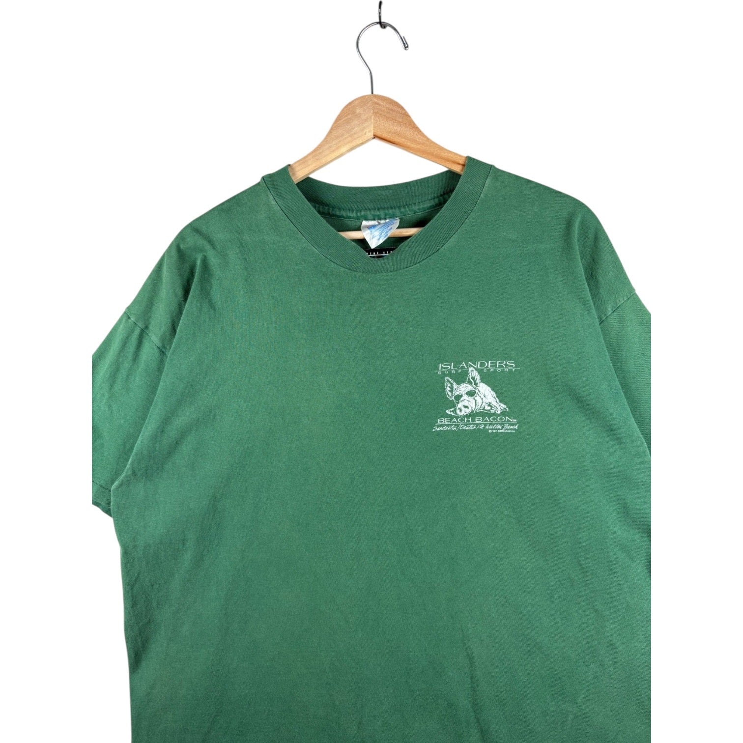 Vintage Islander's Surf & Sport T-Shirt