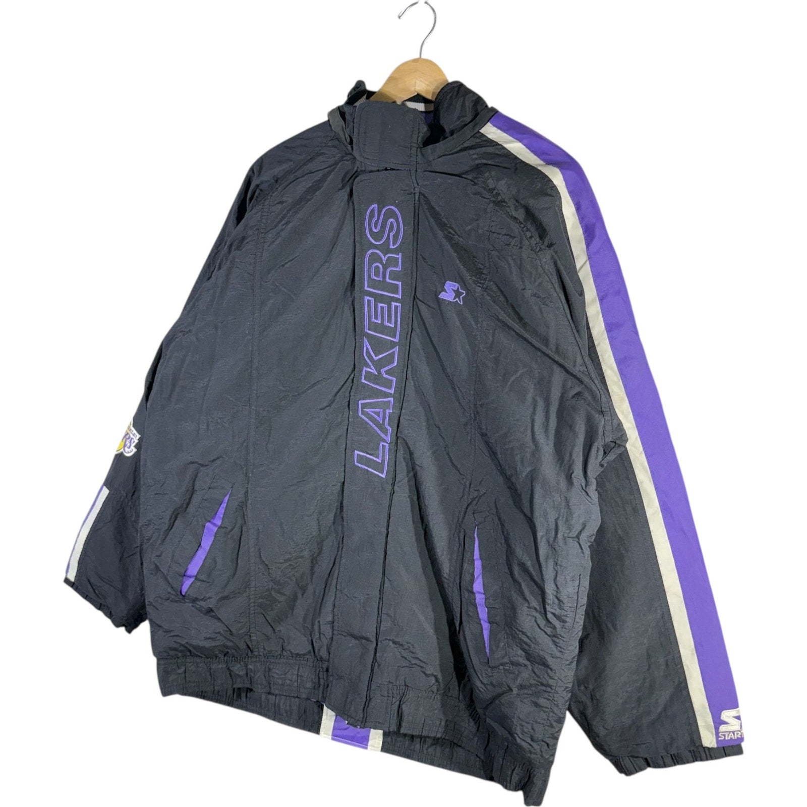 Vintage Starter Los Angeles Lakers Puffer Jacket
