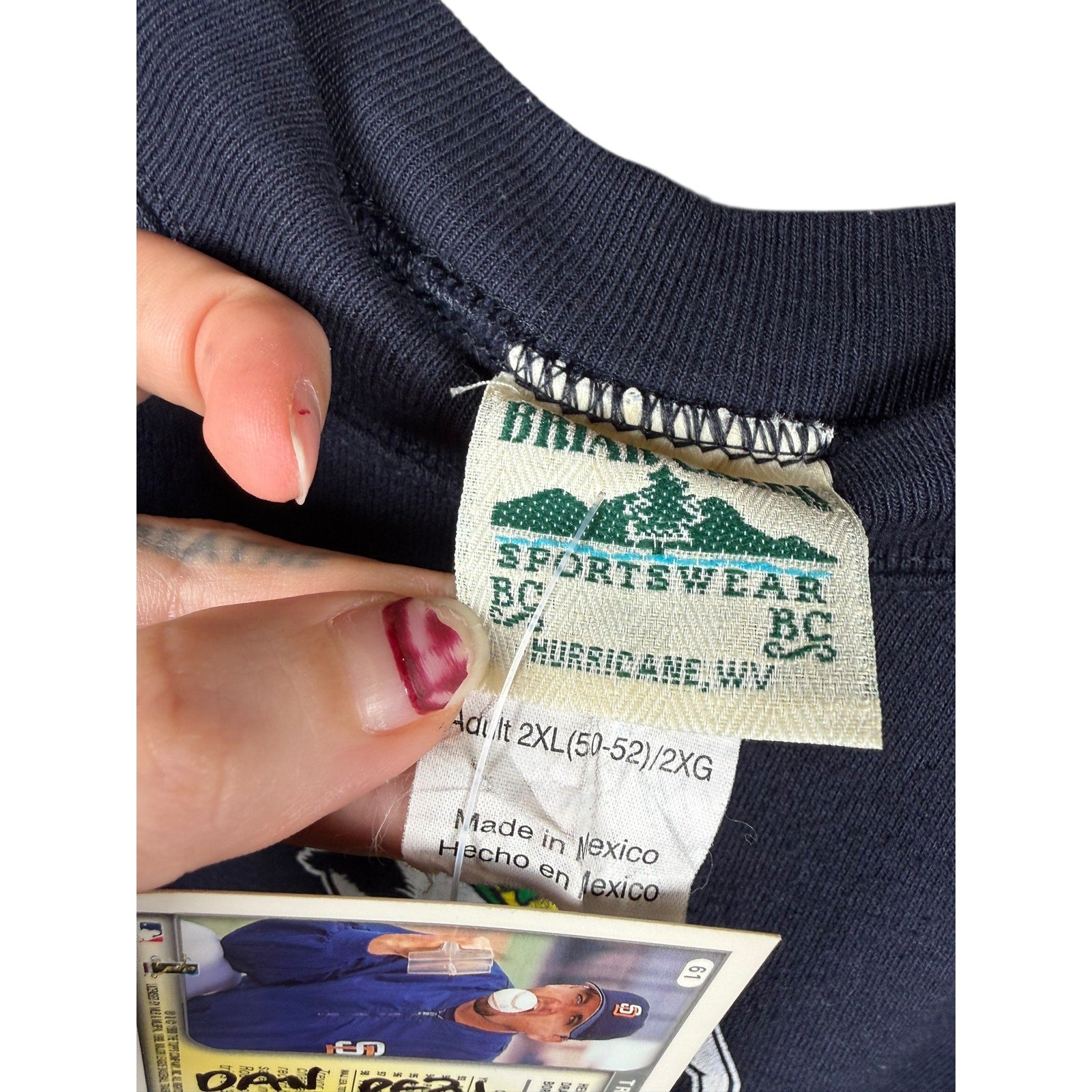 Vintage University of Notre Dame Fighting Irish NCAA Crewneck