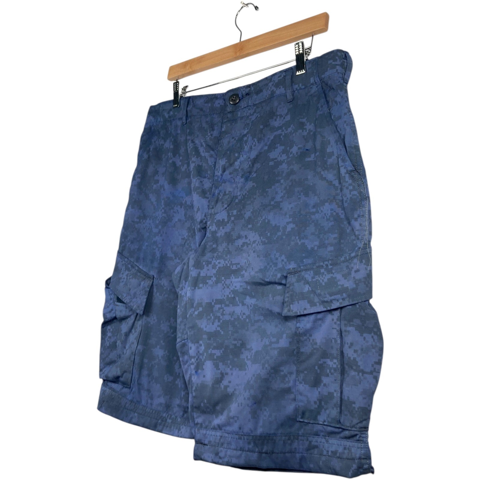 Vintage Camo Cargo Shorts 34