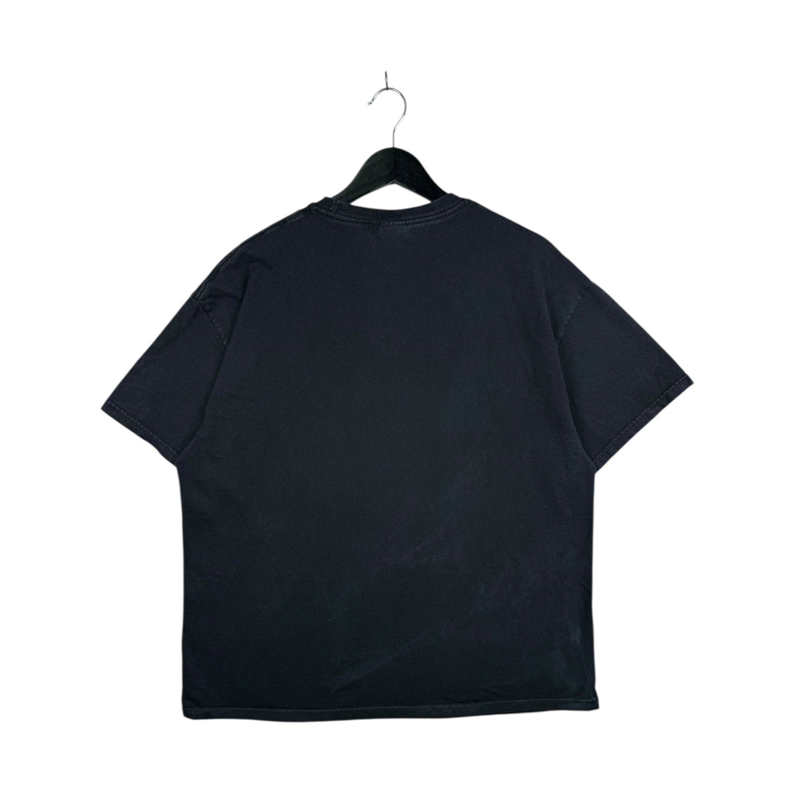 Vintage Wolf and Pup Nature Graphic T-Shirt