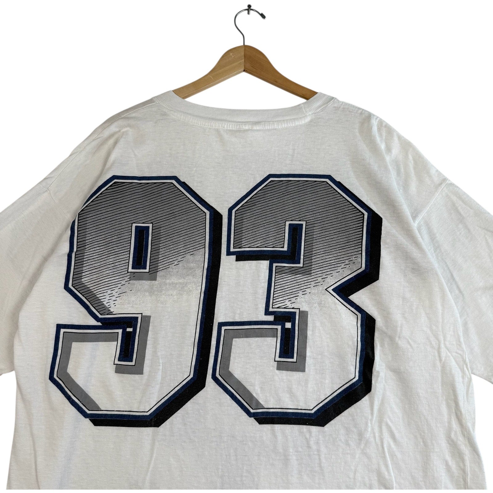 Vintage Toronto Maple Leafs Doug Gilmour #93 AOP NHL Tee