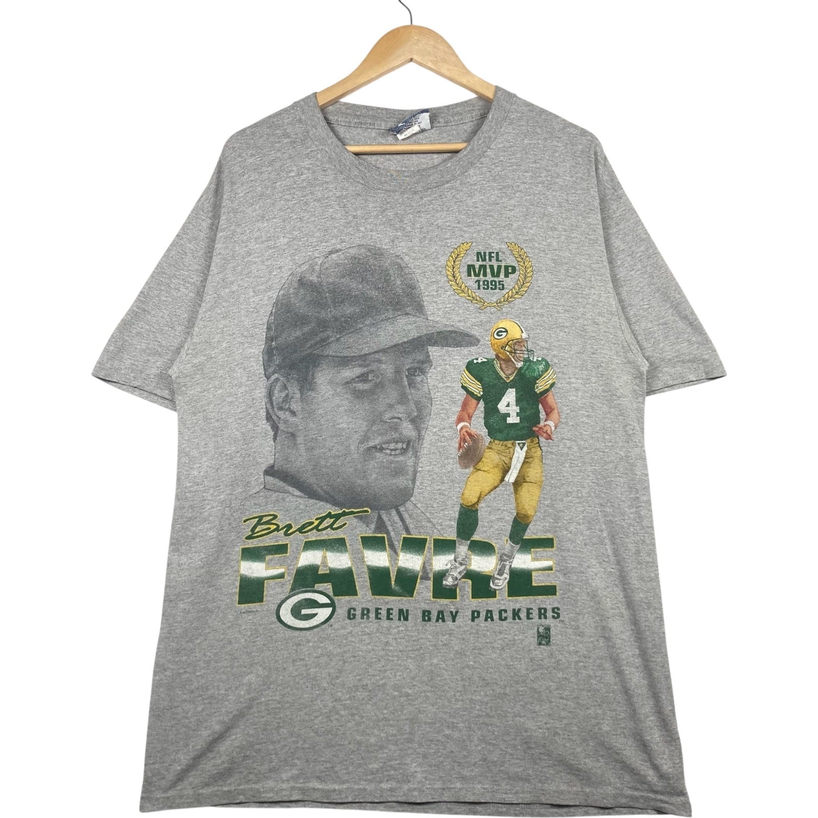 Vintage Brett Favre's 1995 NFL MVP award Tee