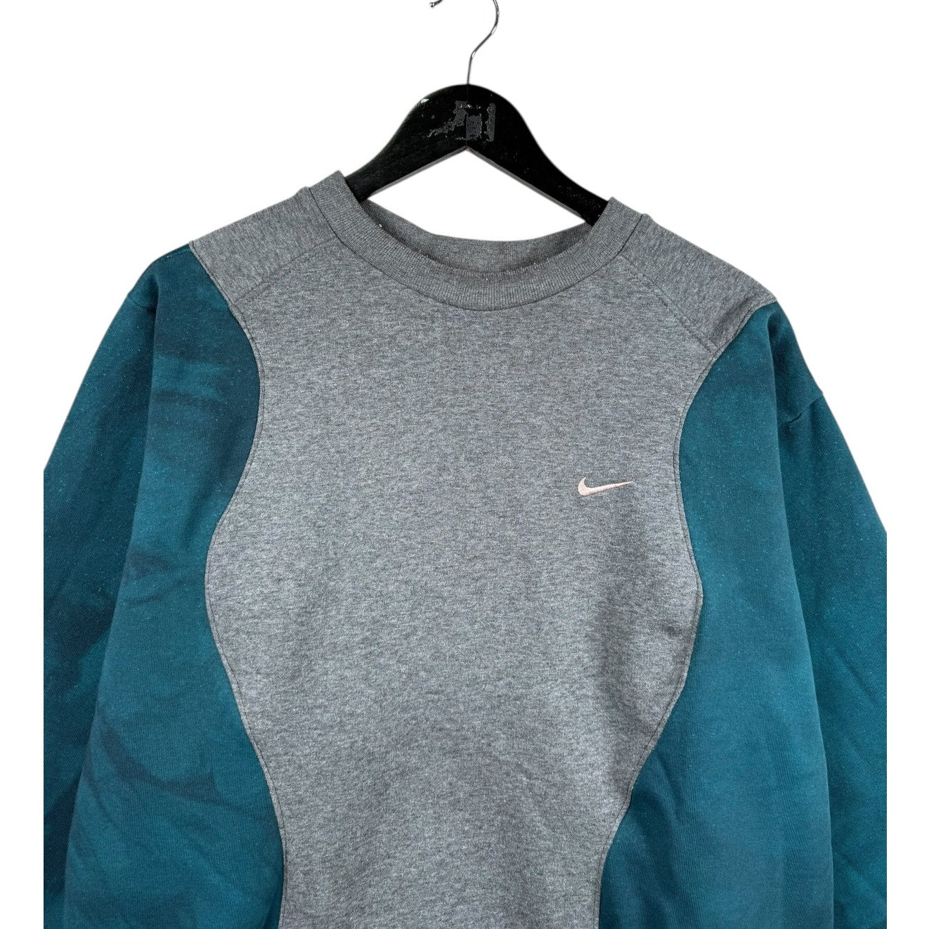 Vintage Nike Logo Crewneck
