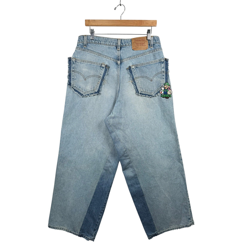 Vintage Levi's 550 Wide Leg Jeans 36
