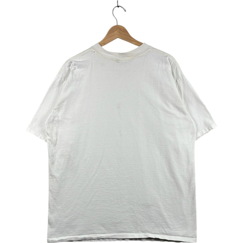 Vintage Real Women Graphic T-Shirt