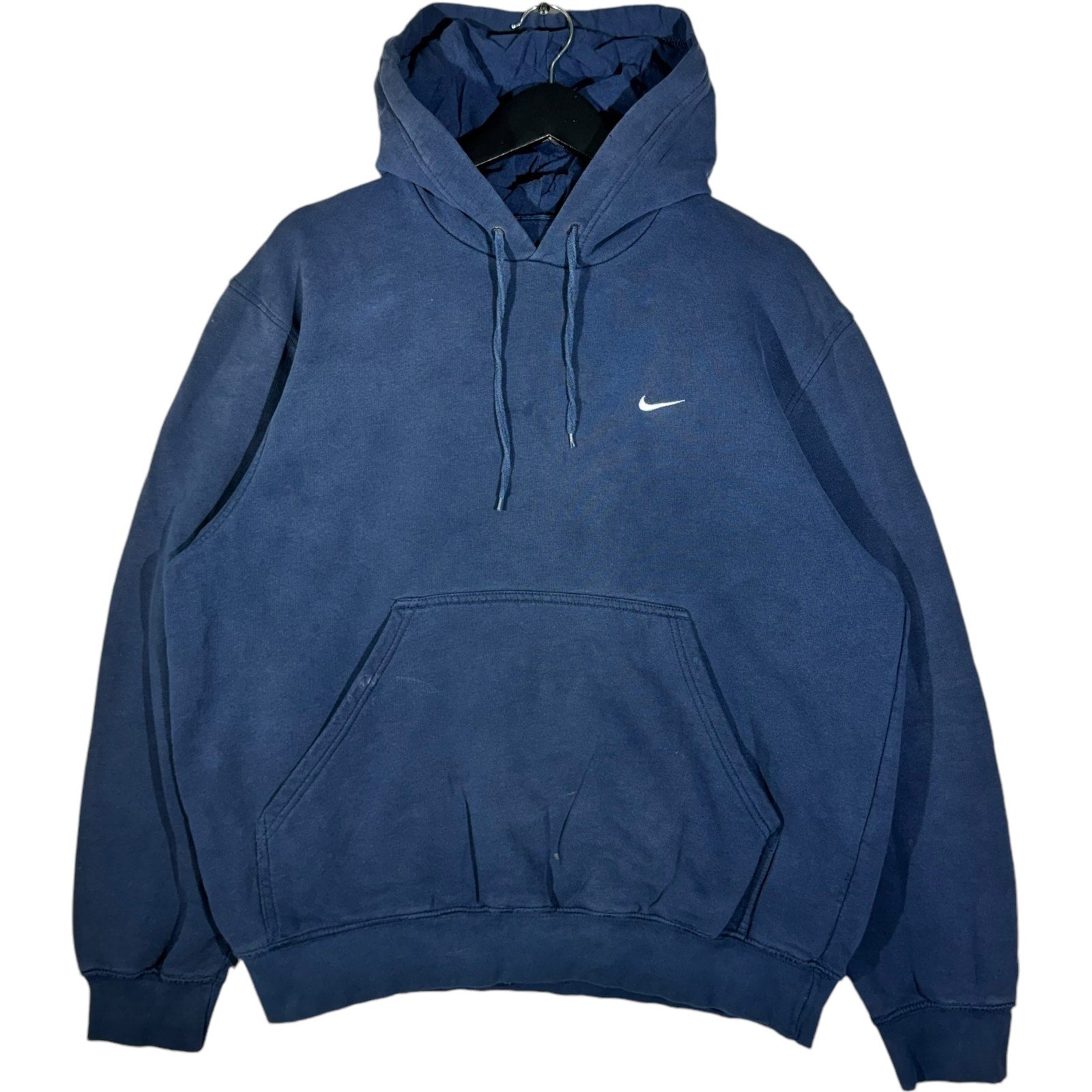 Nike small logo hoodie hotsell