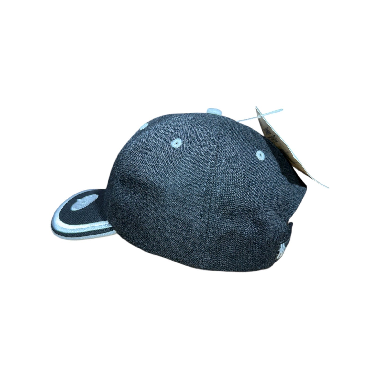 Vintage New York Yankee MLB Snapback Hat