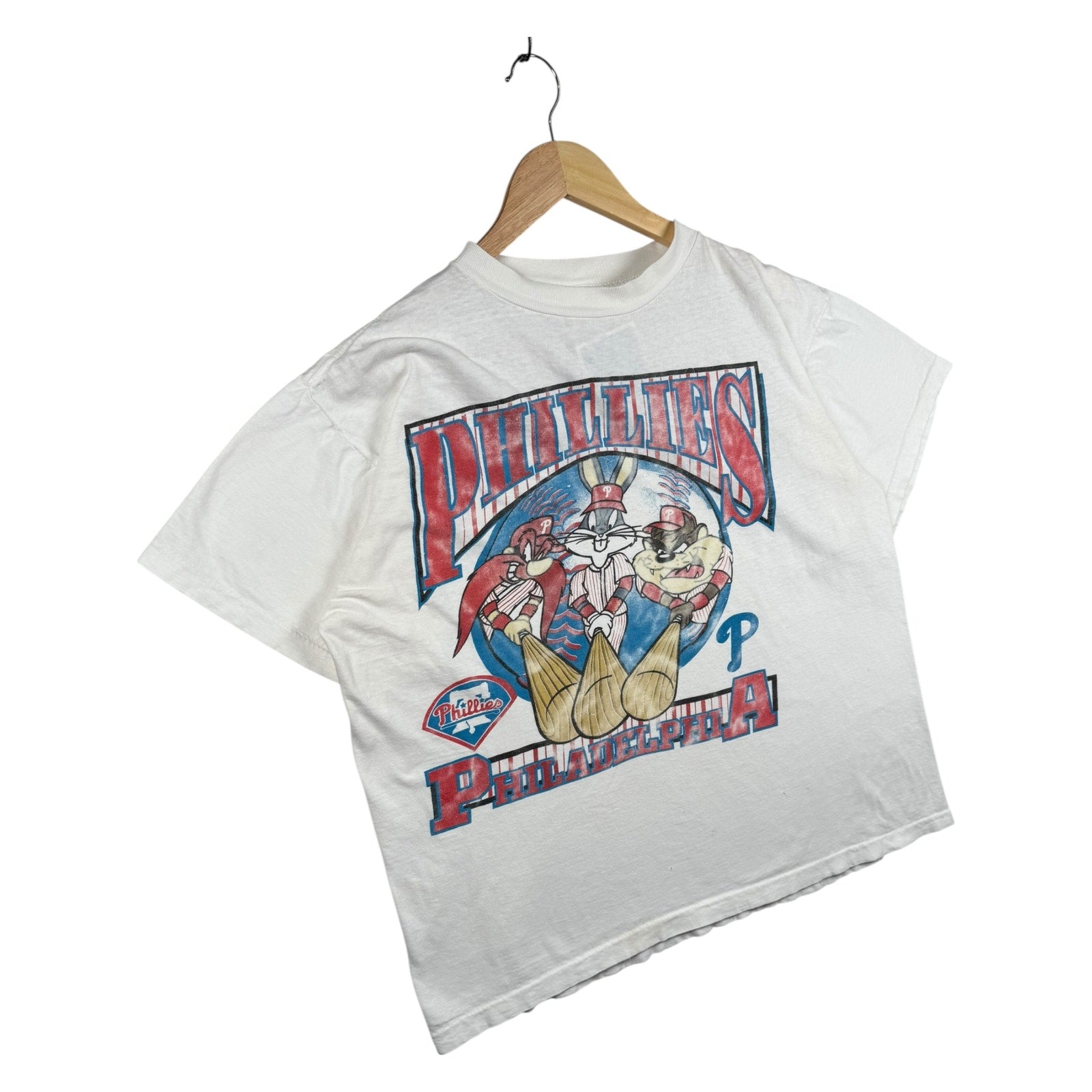 Vintage Philadelphia Phillies Looney Tunes MLB T-Shirt