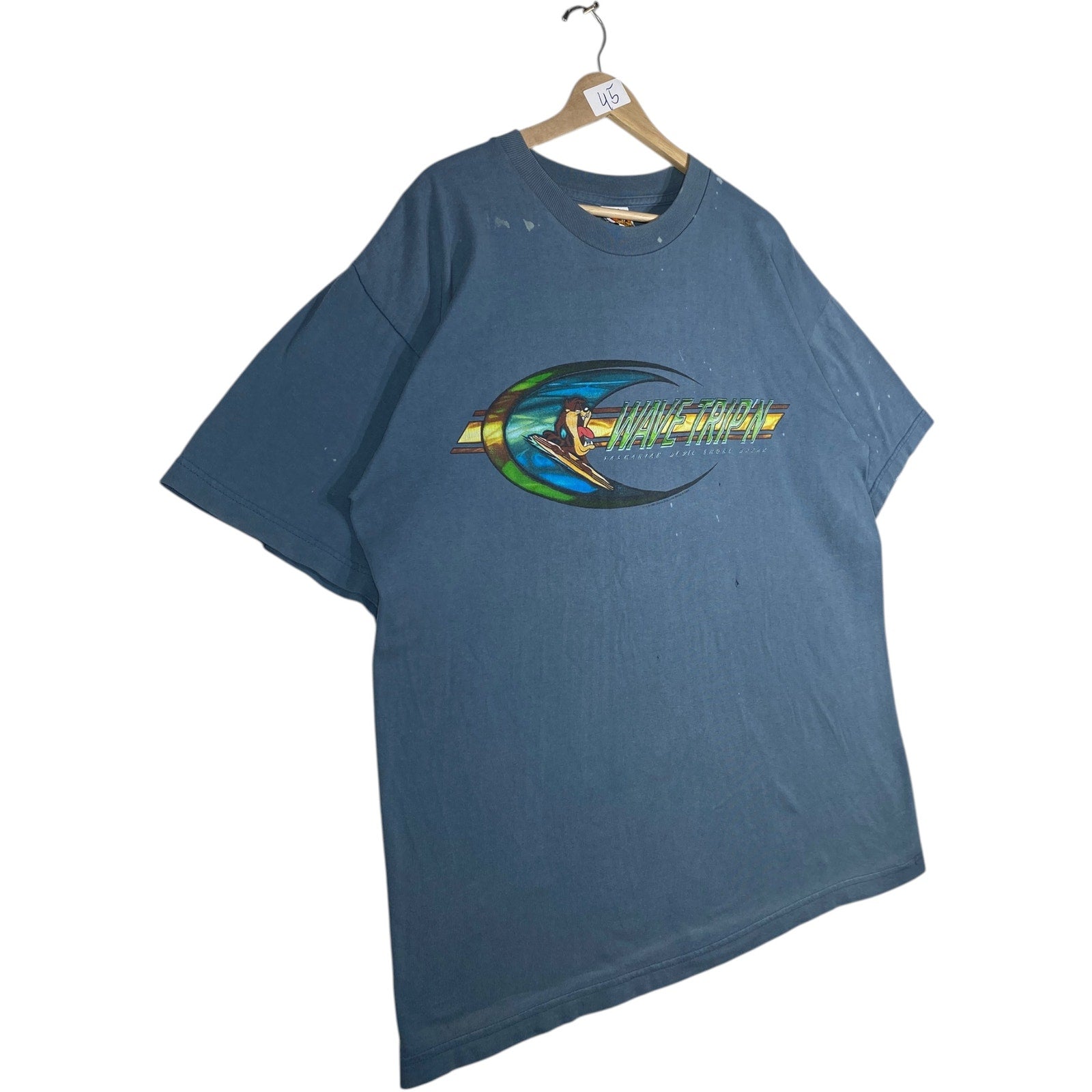 Vintage Looney Tunes Taz Wave Trip'n T-Shirt