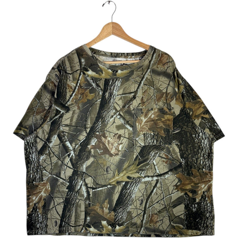 Vintage Camo Realtree Hunting T-Shirt