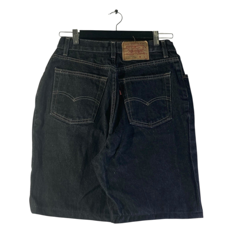 Vintage Levi's Women's Denim Shorts 16