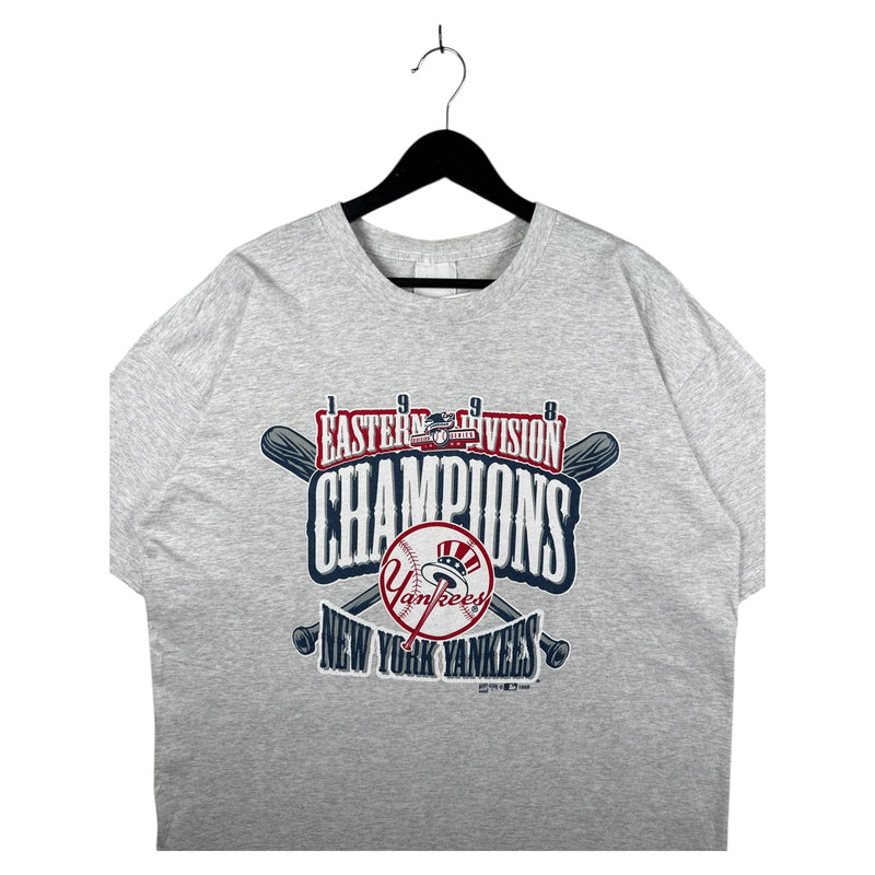 Vintage 1998 New York Yankees Eastern Division MLB T-Shirt