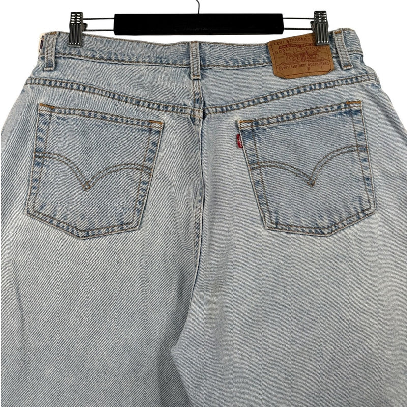 Vintage Levi's Relaxed Fit Denim Shorts Womens 16W