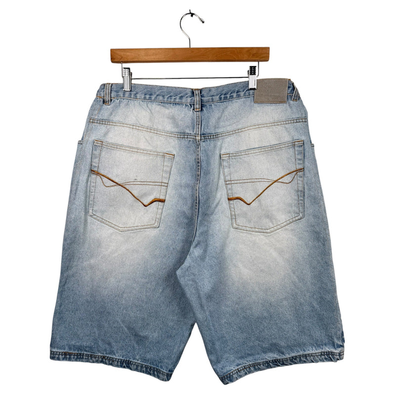 Vintage Straight Leg Bermuda Denim Jeans Shorts 42