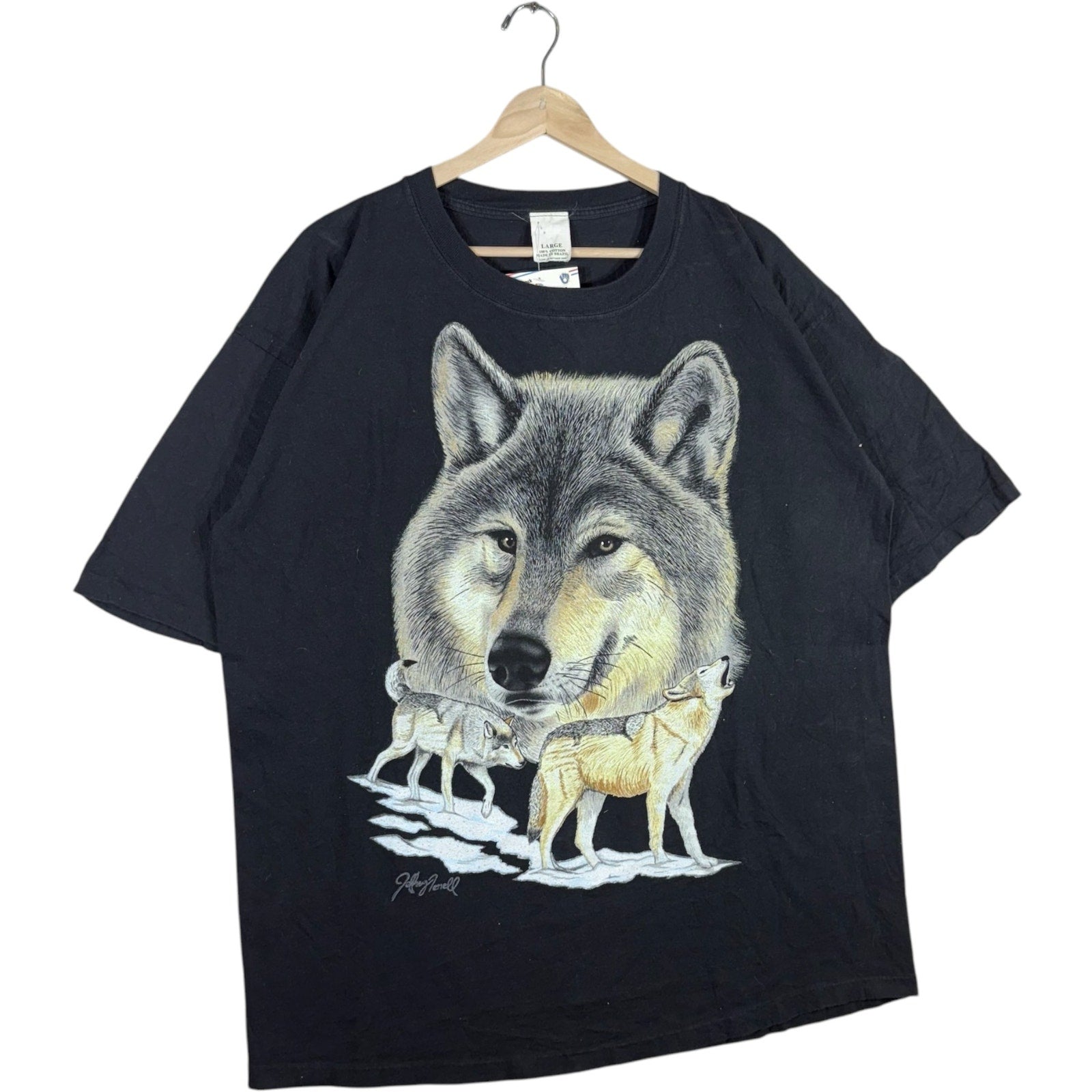 Vintage Grey Wolf Big Face Nature Art Tee