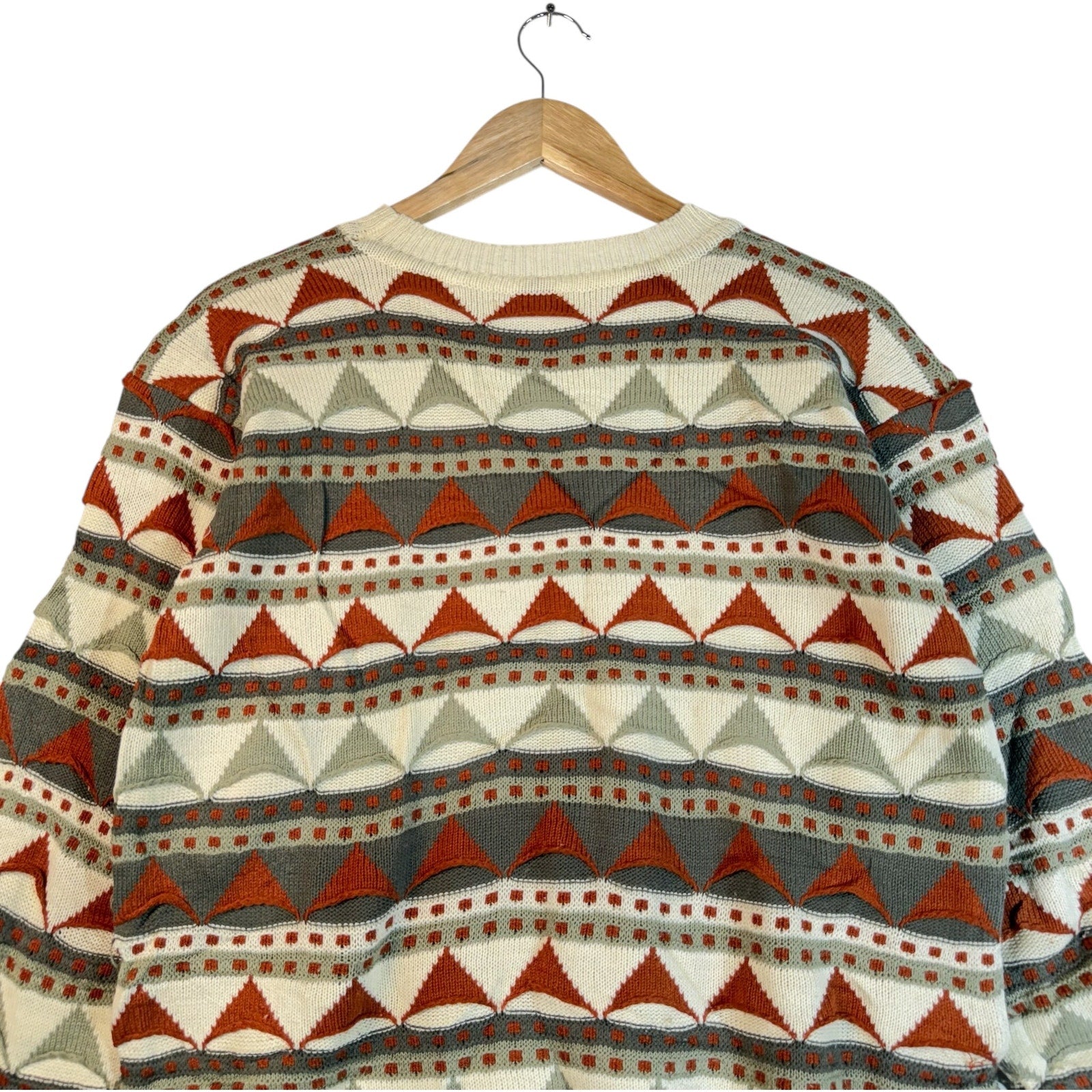 Vintage Triangle Shapes Knit Sweater