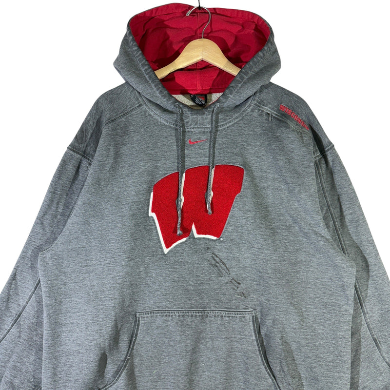 Vintage University Of Wisconsin Badgers Nike Hoodie