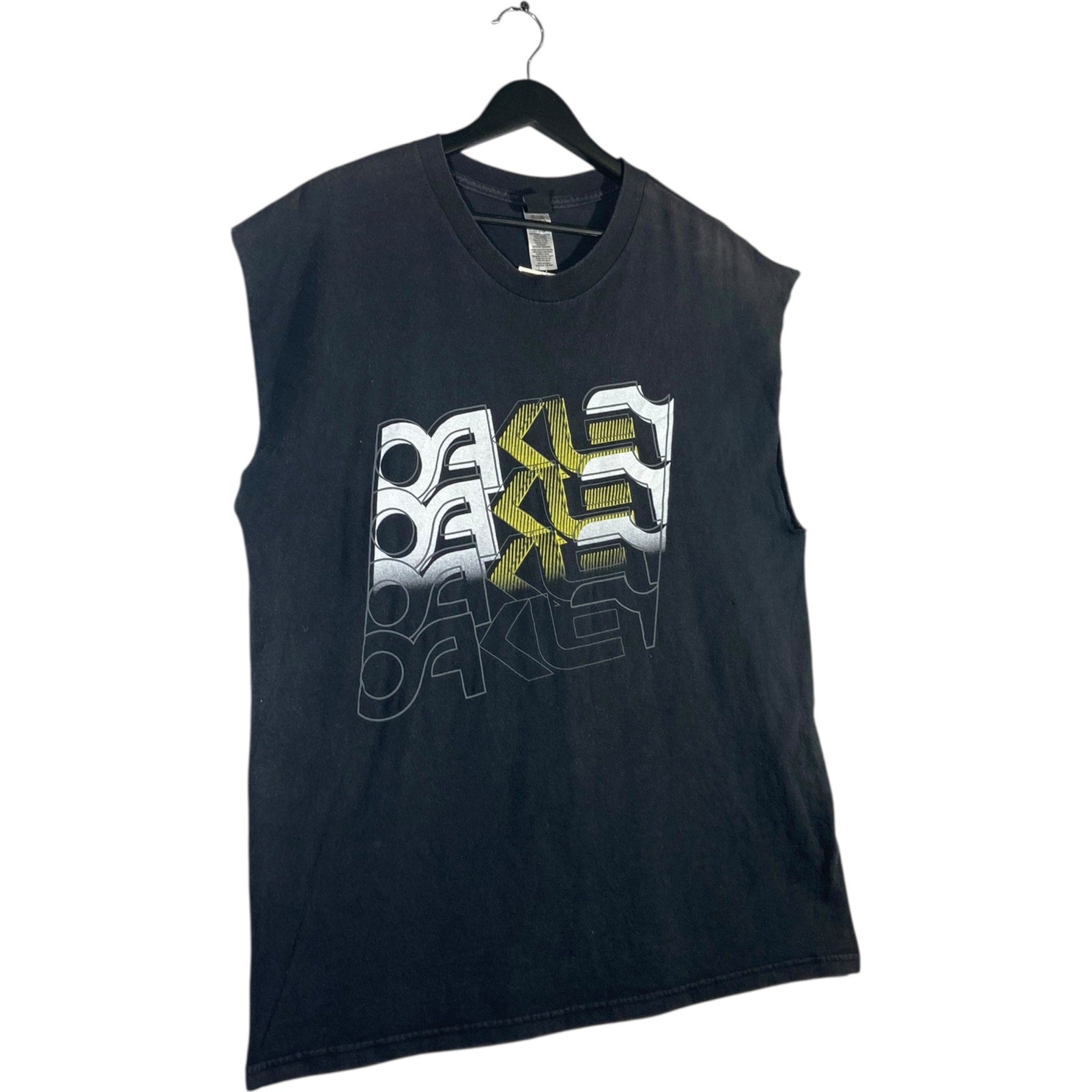 Vintage Oakley Muscle Sleeve Tank Top