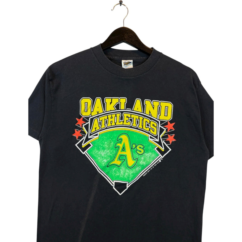 Vintage MLB Oakland Athletics T-Shirt