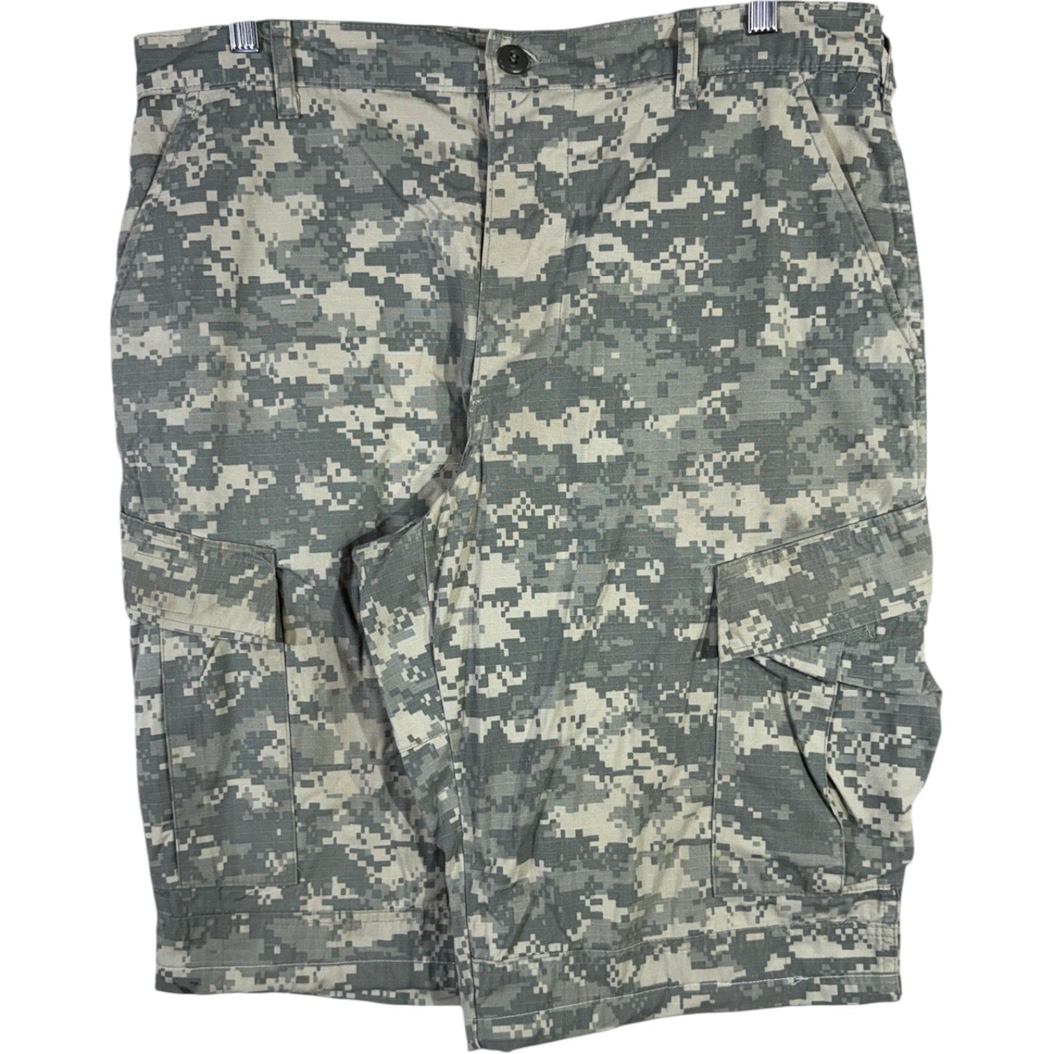 Vintage Digital Camo Adjustable Cargo Shorts 36