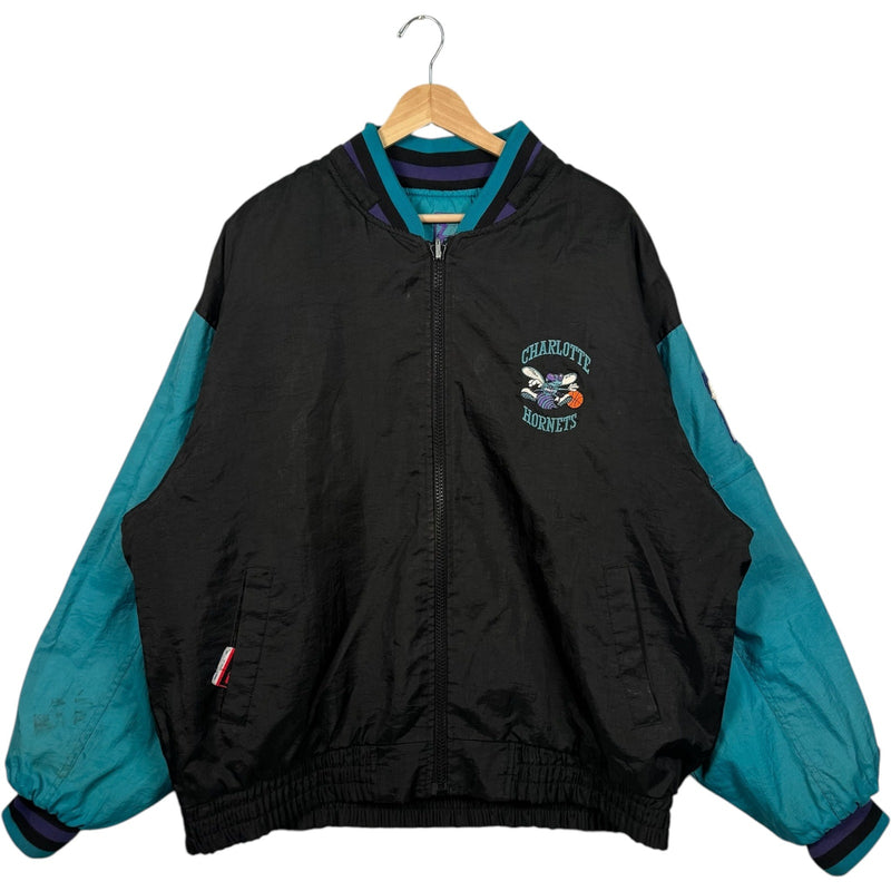 Vintage Pro Player Charlotte Hornets Reversible Puffer Jacket