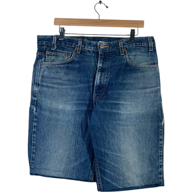 Vintage Levi's 517 Regular Bermuda Denim Shorts 36