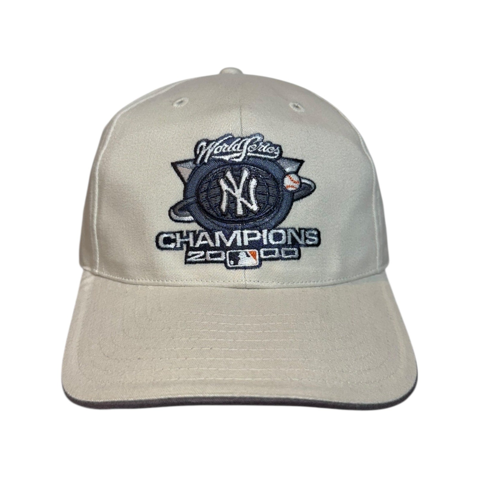 Vintage New Era New York Yankees 2000 MLB Strapback Hat