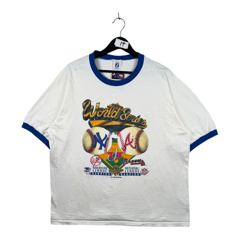 Vintage Yankees vs Braves MLB Graphic T-Shirt