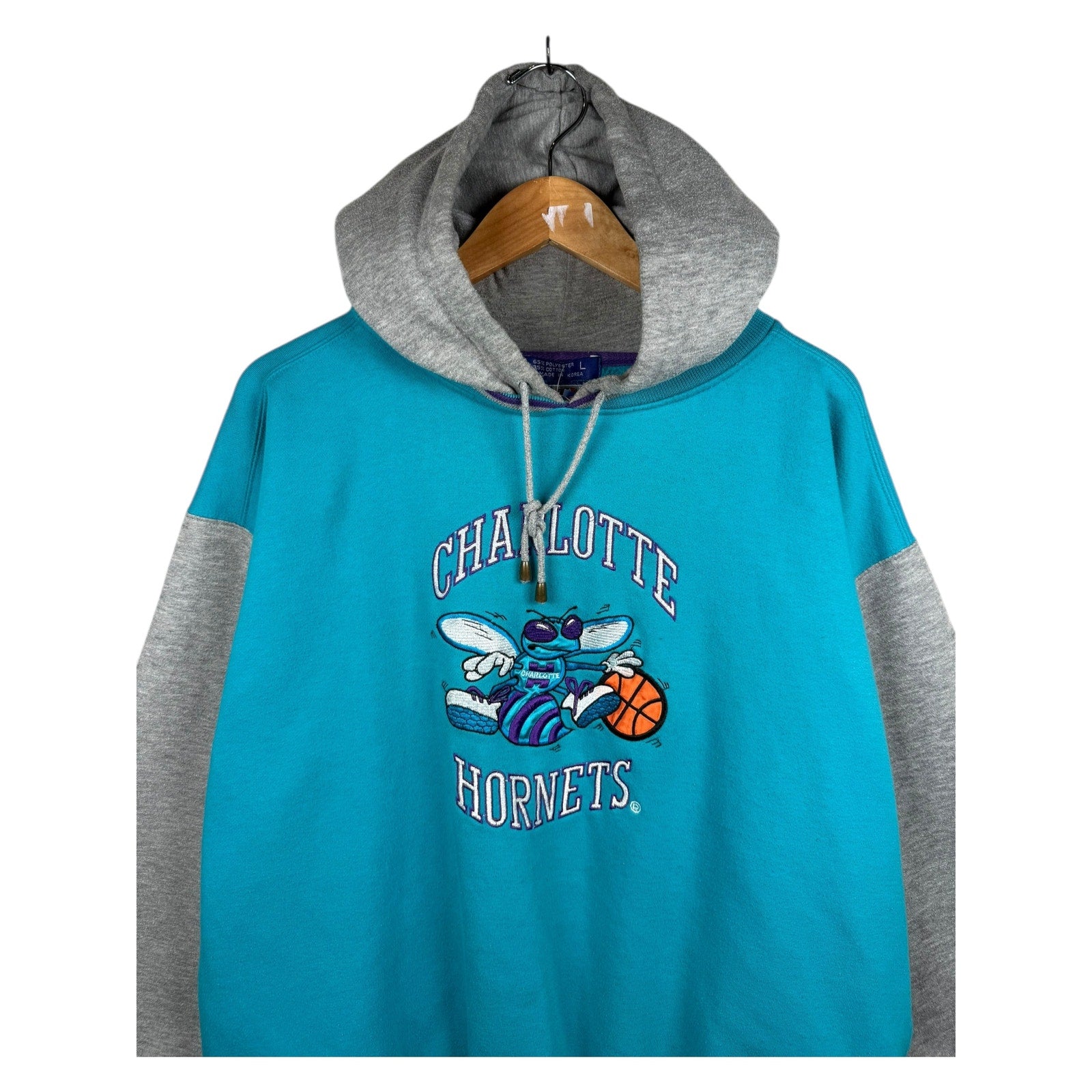 Vintage Starter Charlotte Hornets NBA Hoodie