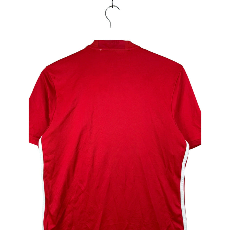 Vintage Adidas Chevrolet Manchester United Soccer T-Shirt