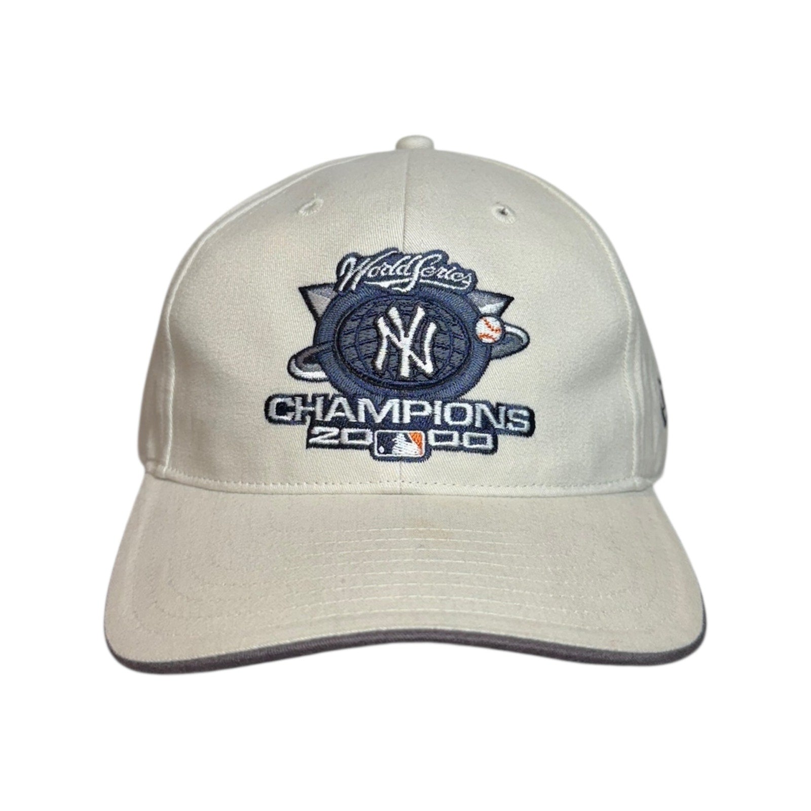 Vintage New Era New York Yankees 2000 MLB Strapback Hat