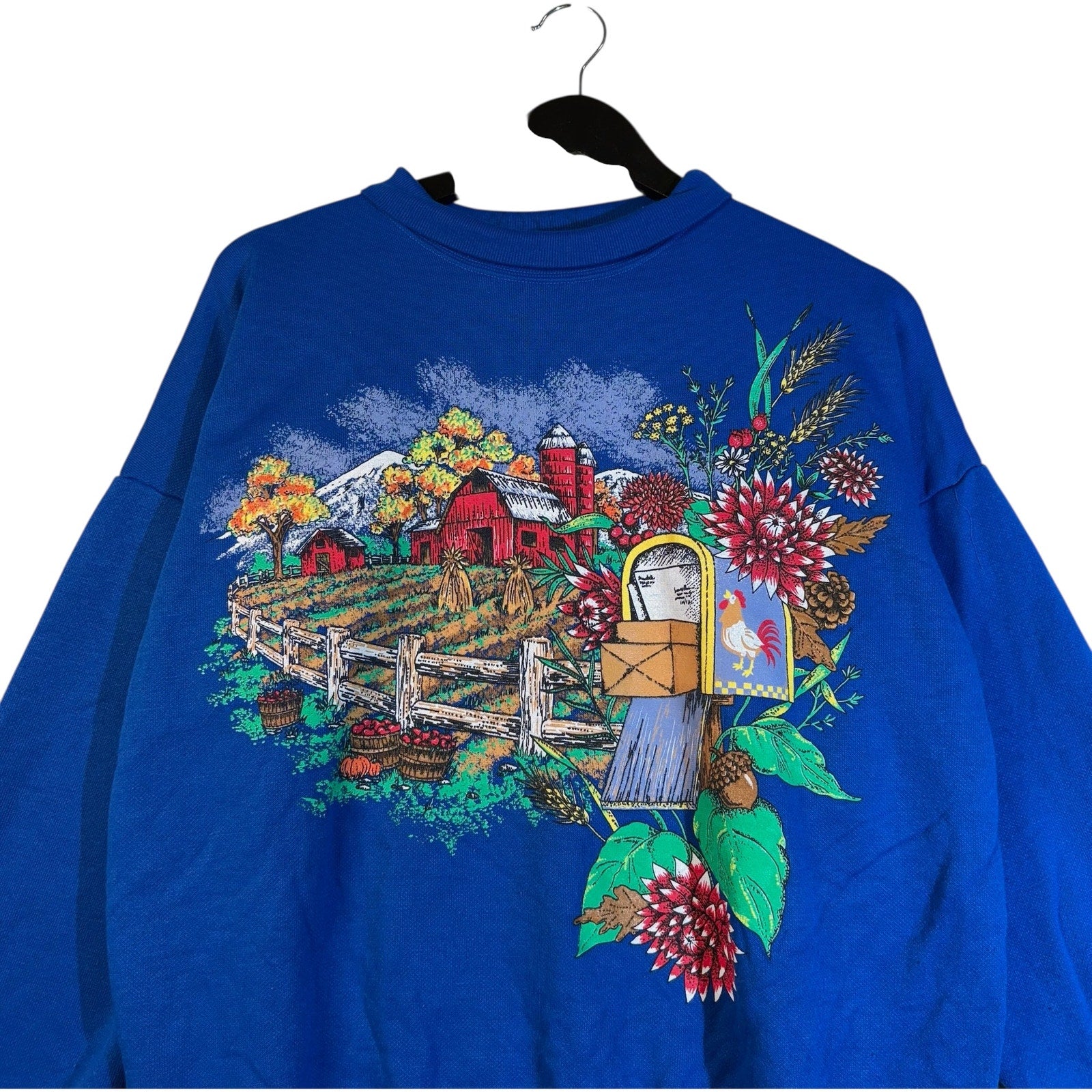 Vintage Nature Barn Crewneck