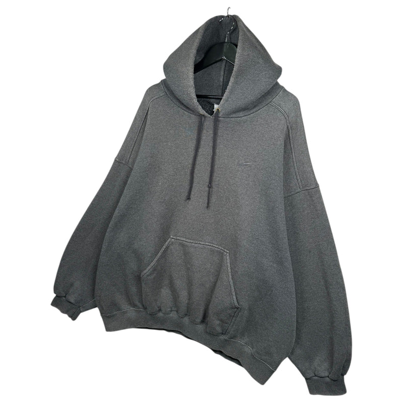 Vintage Nike Swoosh Essential Hoodie