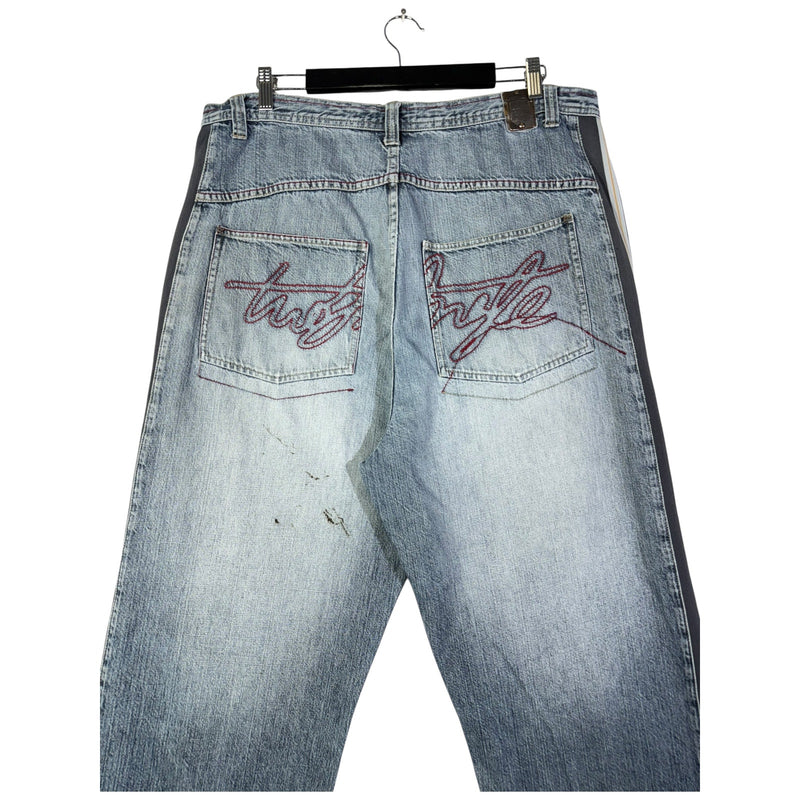 Vintage Straight Leg Y2k Denim Jeans 38x27