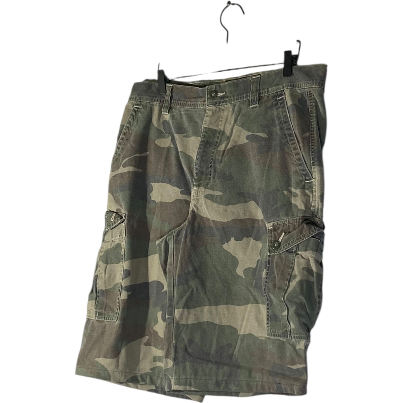 Vintage Cameron Camouflage Cargo Shorts 34