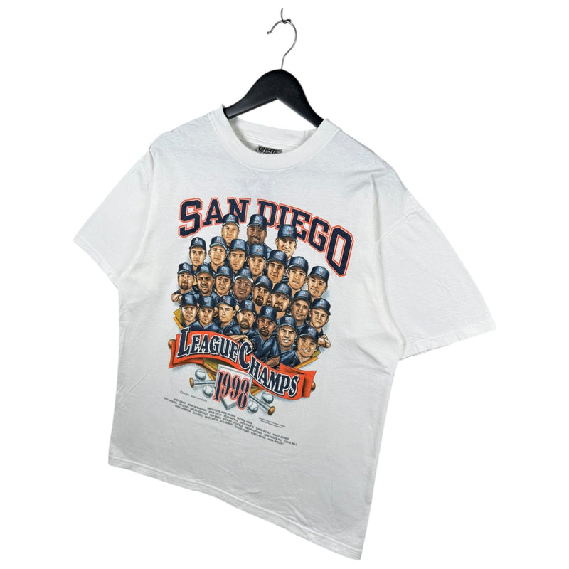 Vintage 1998 San Diego Padres MLB T-Shirt