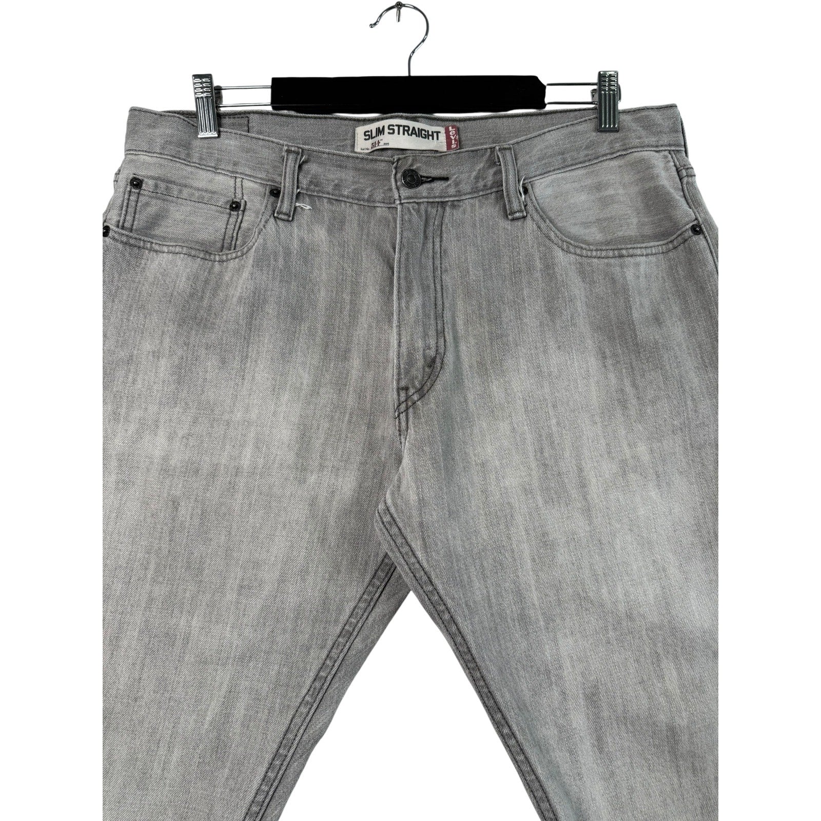Vintage Levi's Denim Slim Straight Shorts 36