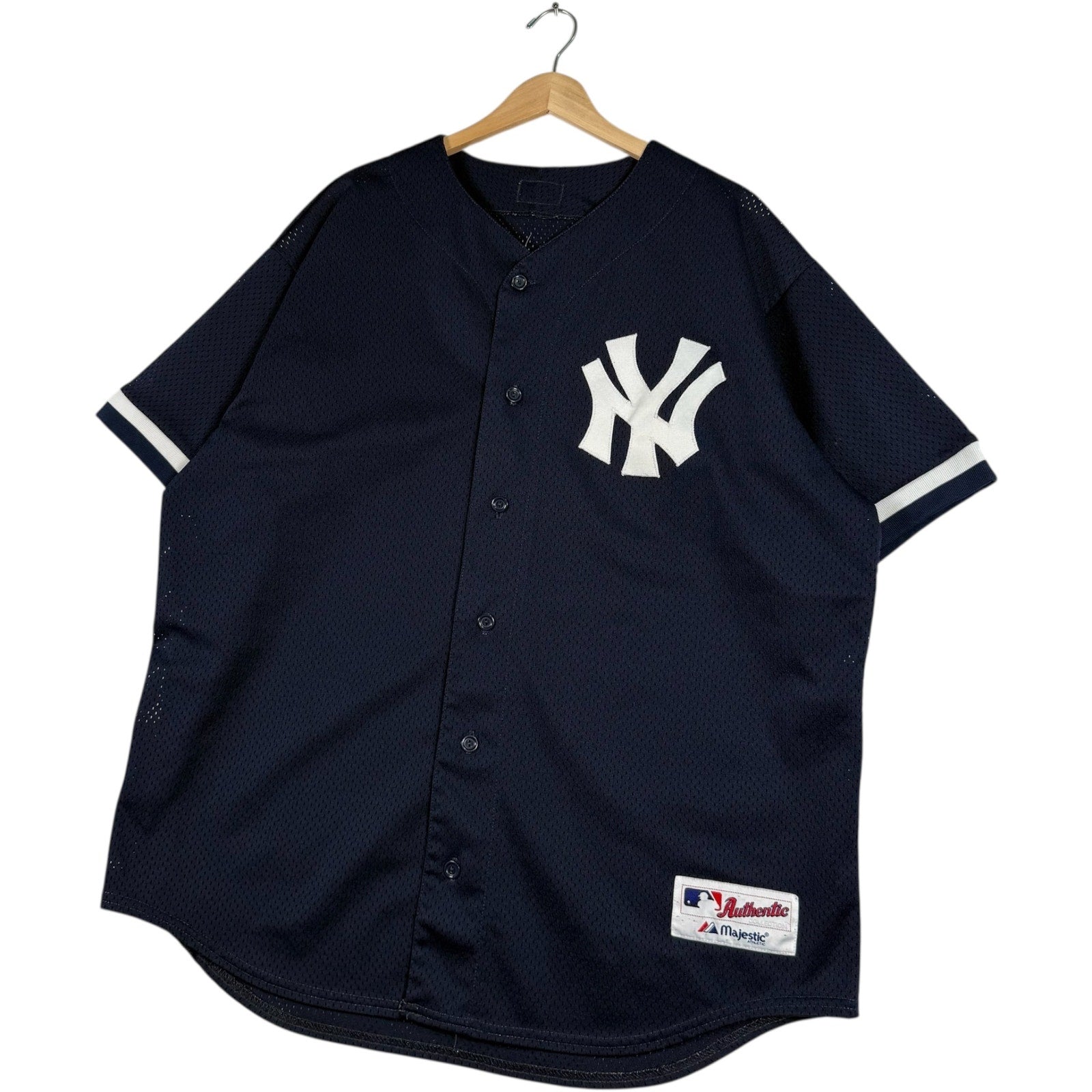 Vintage Majestic New York Yankees Logo MLB Jersey