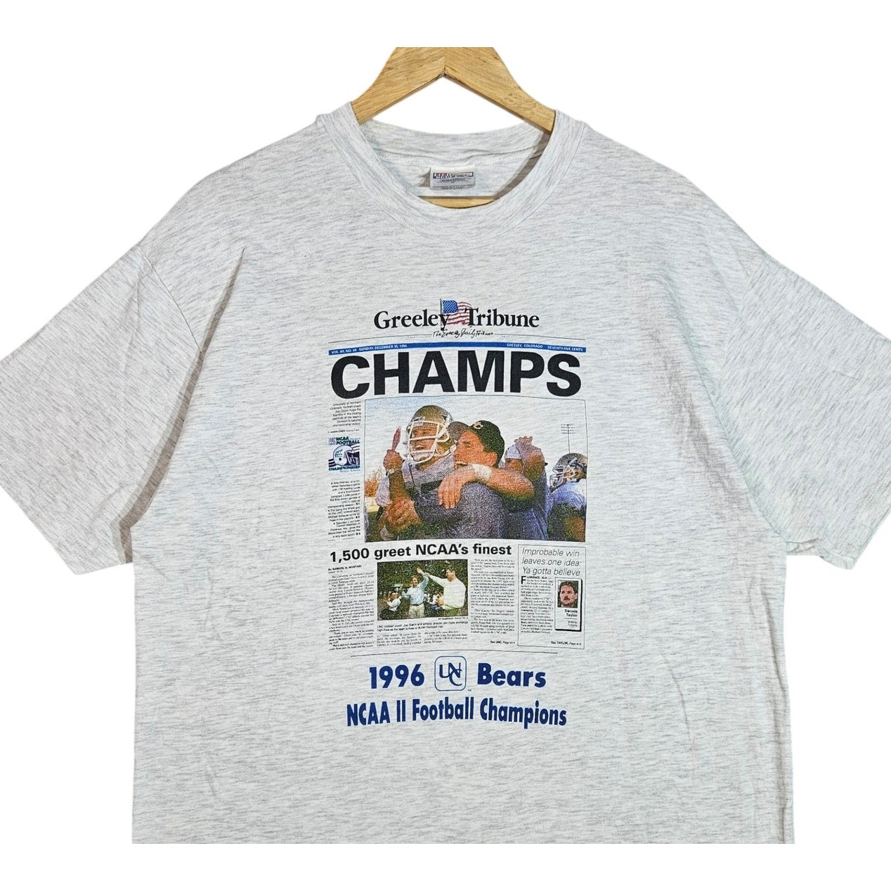 Vintage Golden Bears NCAA Football Champions Shirt 1996