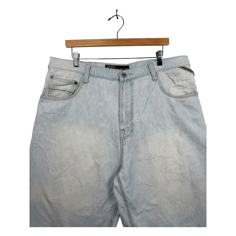 Vintage Light Wash Straight Leg Jean Denim Shorts 38