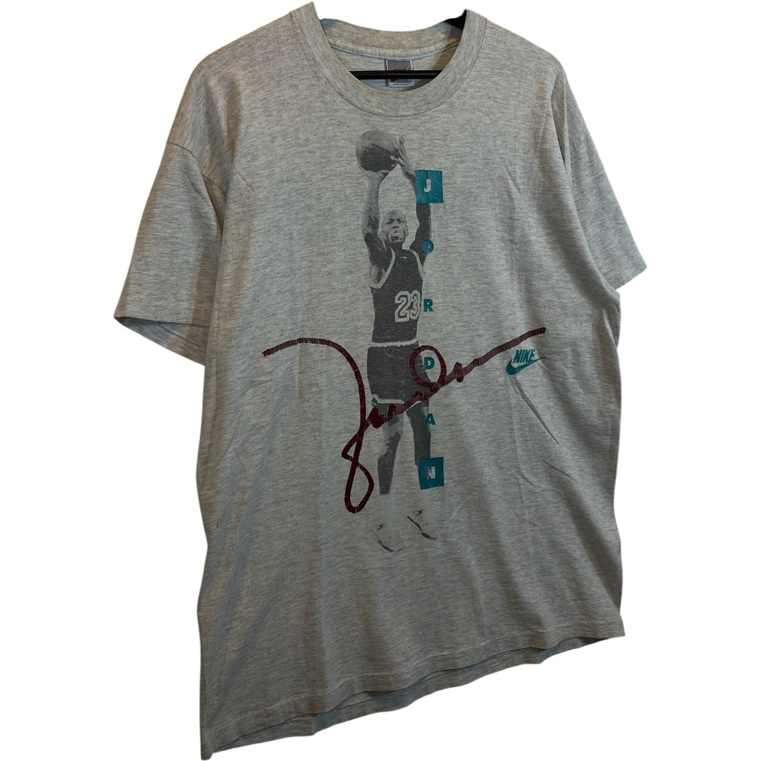 Vintage Nike Michael Jordan #23 Chicago Bulls NBA T-Shirt