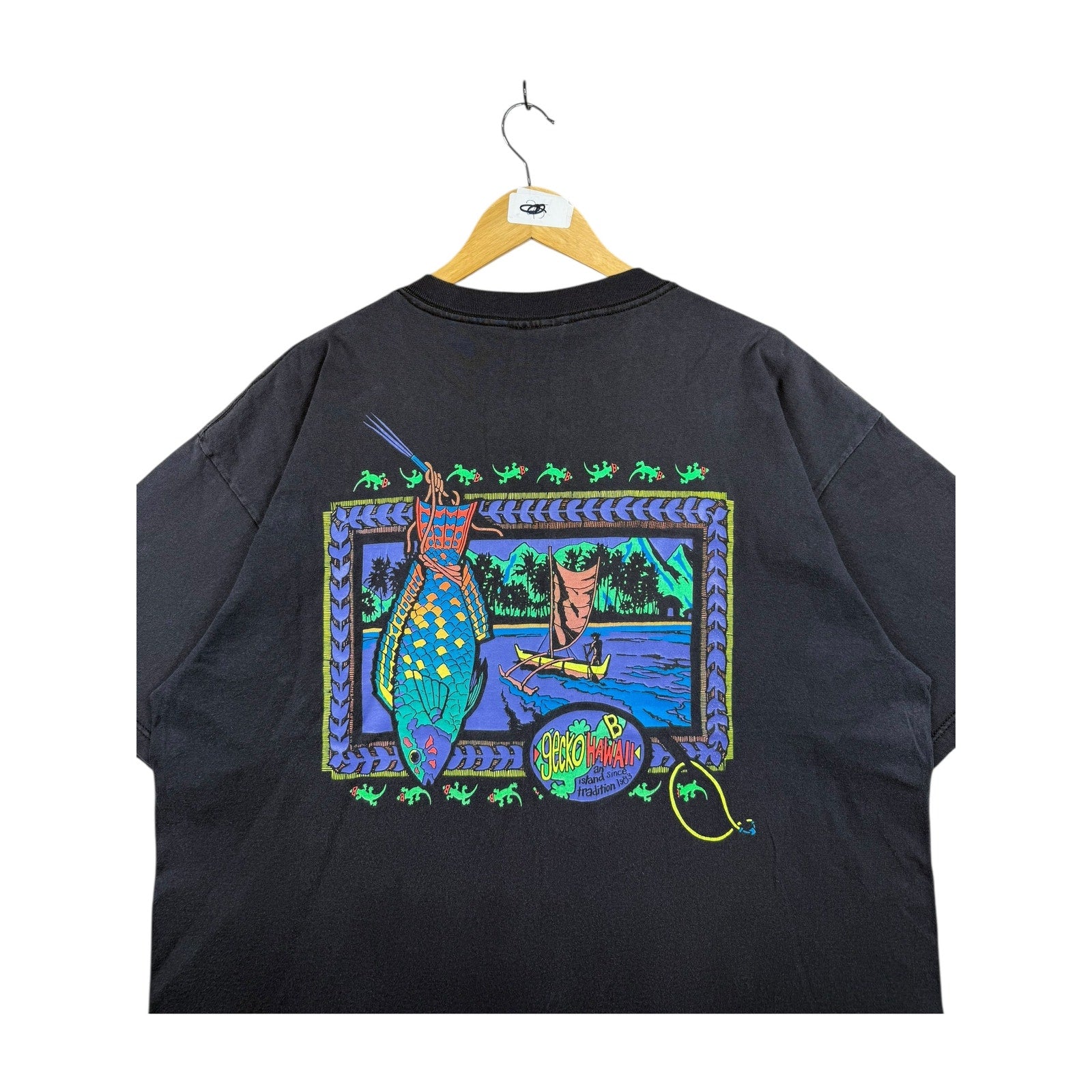 Vintage Gecko Hawaii Mullet T-Shirt