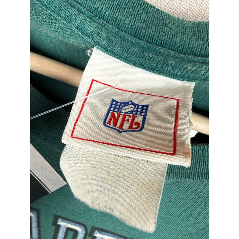 Vintage Philadelphia Eagles NFL Graphic T-Shirt